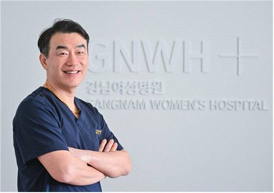 성영모 강남여성병원장 .