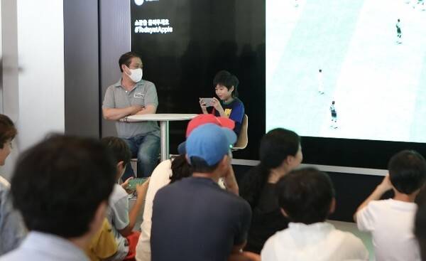 -&nbsp;관람객&nbsp;vs&nbsp;크리에이터 대결