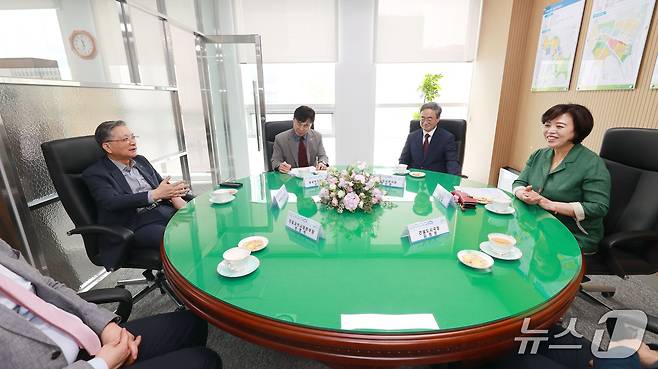 면담자리.(과천시 제공)