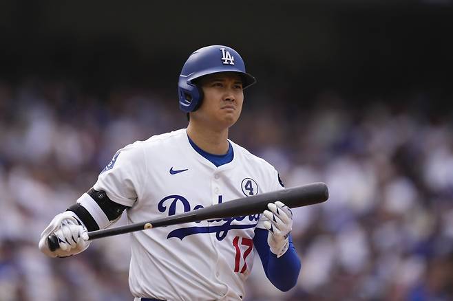 오타니 쇼헤이가 1회말 첫 타석에 들어서고 있다. AP연합뉴스