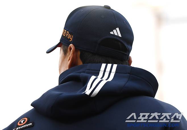 13일 대전 한화생명볼파크에서 열린 두산-한화전. 이승엽 감독이 경기를 지켜보고 있다. 대전=정재근 기자 cjg@sportschosun.com/2025..5.13/