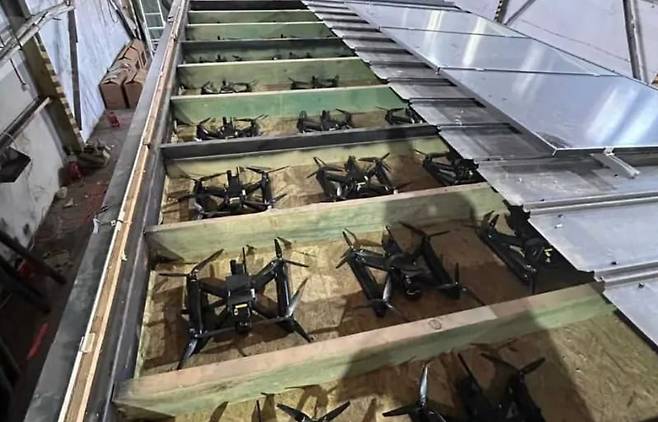 이번 대규모 공격에 사용된 것으로 추정되는 우크라이나 드론. /우크라이나 SBU