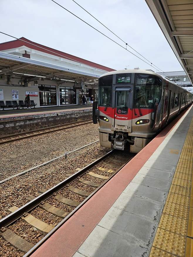 3fb8c32fffd711ab6fb8d38a4582766de1e45b847164ba6be3c34a19533610ae0bf4b1a897330bd19f6546292a24