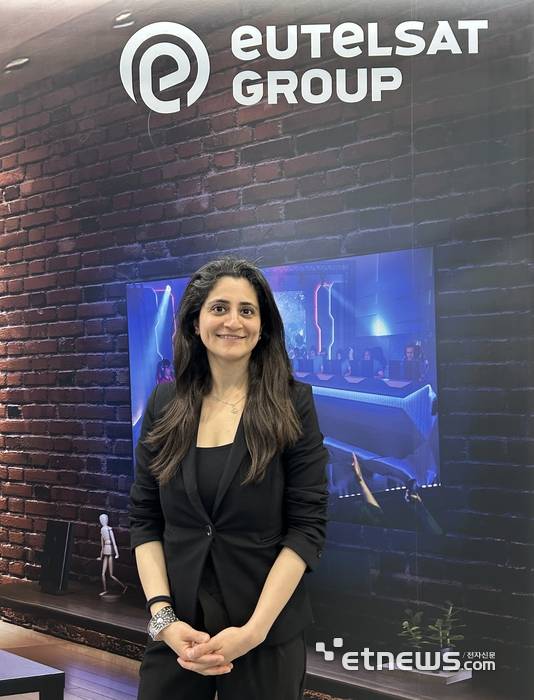 지난달 싱가포르에서 열린 '커뮤닉아시아 2025'에 참가한 네하 이드나니 유텔샛원웹 아태지역 부사장