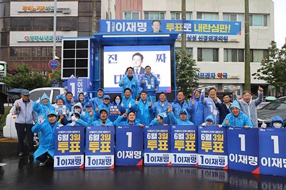 김민석 상임위원장, 제주 서귀포시 집중 유세 현장 [사진=더불어민주당 제주도당]