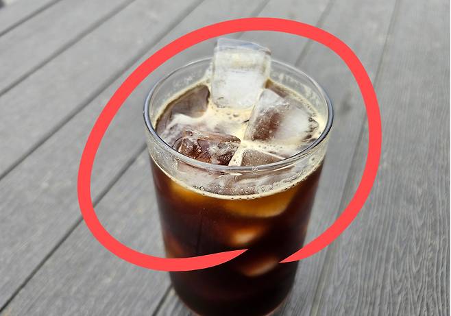 서울 한 카페의 아이스 아메리카노. 김광우 기자.