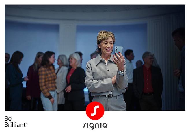 [서울=뉴시스] 시그니아는 청각 전문가들을 대상으로 인터뷰를 진행해 제품의 연결 기술이 실제 일상에서 어떻게 활용되고 있는지를 조명하는 캠페인을 시작한다고 2일 밝혔다.  (사진=시그니아 제공) 2025.06.02. photo@newsis.com *재판매 및 DB 금지