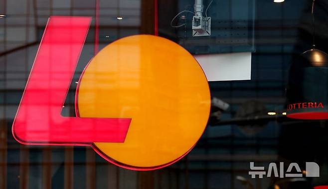 [서울=뉴시스] 김혜진 기자 = 서울 시내의 한 롯데리아 모습. 2024.08.07. jini@newsis.com