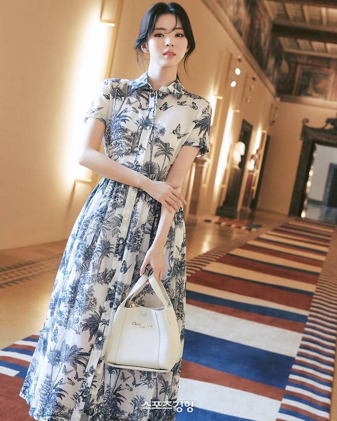 배우 한소희. 디올 제공