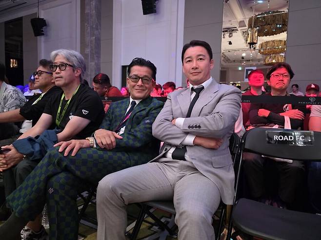 ▲ 로드FC 정문홍 회장과 라이진FF 사카키바라 노부유키 대표 ⓒ 로드FC