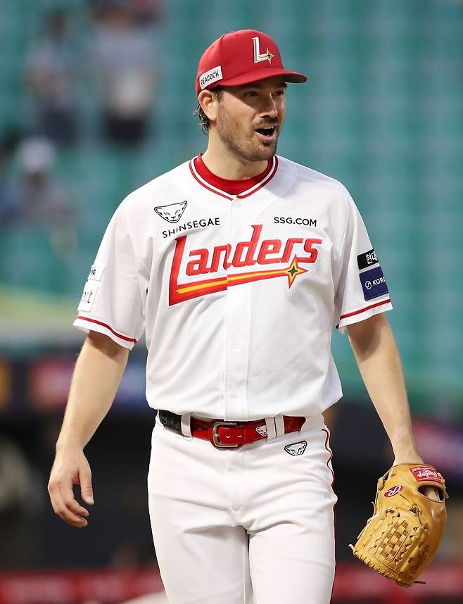 ▲ 5월 한 달 동안 평균자책점 0.30이라는 놀라운 성적을 거둔 드류 앤더슨 ⓒSSG랜더스