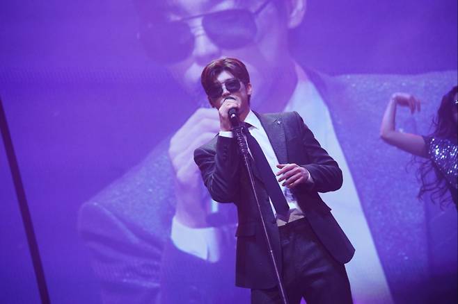 박지현, 깜박이 켜고 부산 접수