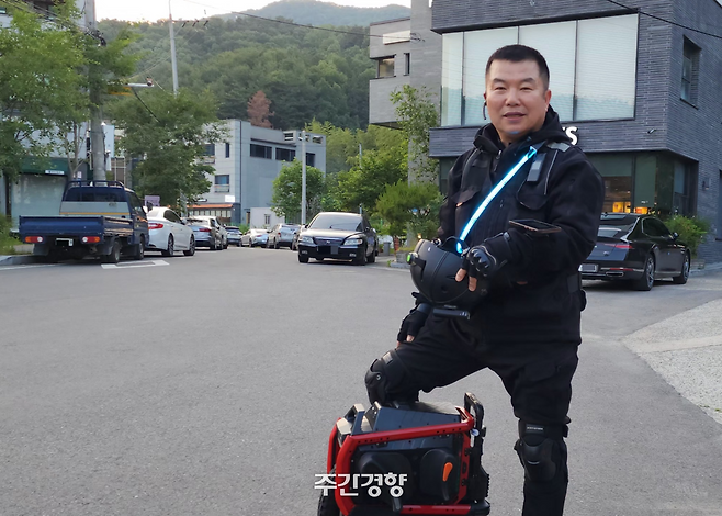 풍산금속 해고노동자 이종대씨가 지난 5월 25일 경북 울산 울주군에서 주간경향과 인터뷰를 하고 있다. 이재덕 기자