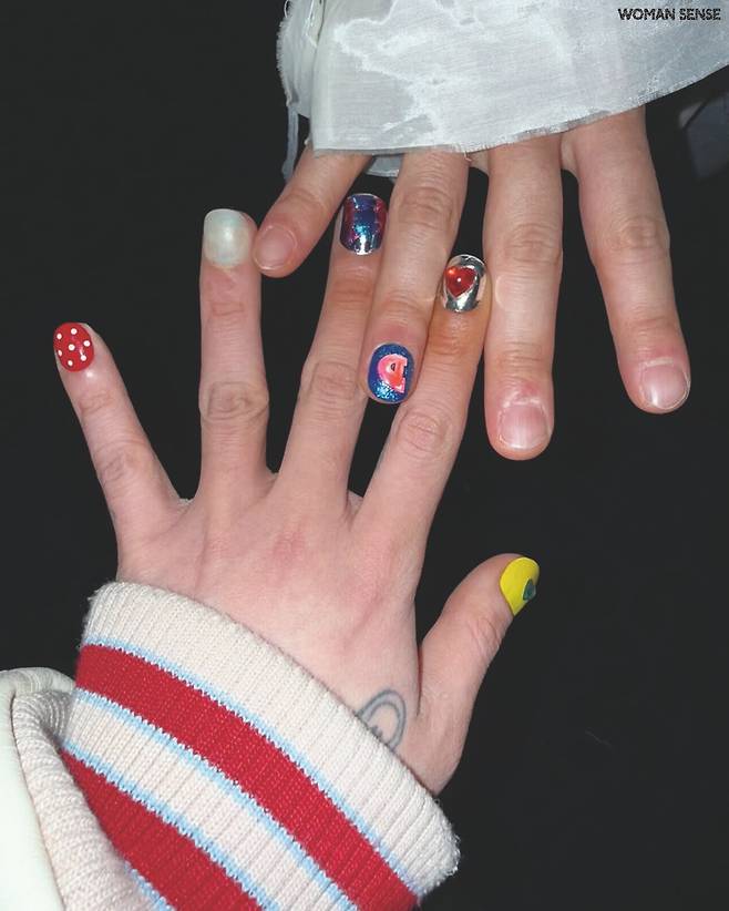 @nail_unistella
