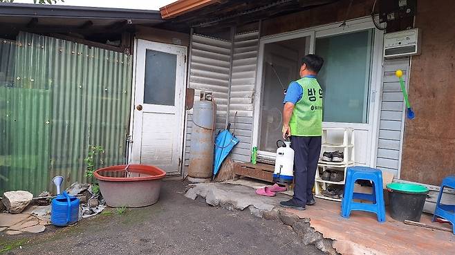 취약 가구 방역소독 [횡성군 제공.재판매 및 DB 금지]