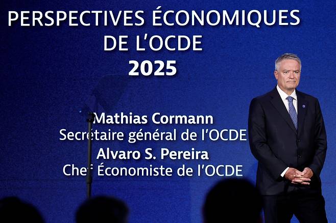 Mathias Cormann, Secretary-General of the Organisation for Economic Co-operation and Development (OECD), attends the presentation of the OECD Economic Outlook ahead of the 2025 Ministerial Council Meeting at the OECD headquarters in Paris, France, on Jun. 3. /AP-Yonhap News