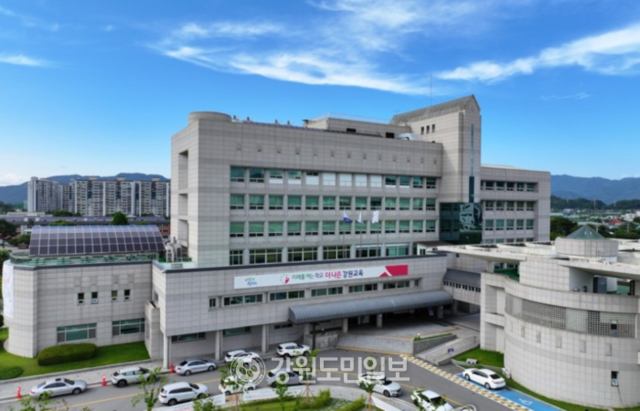 ▲ 강원도교육청 전경.