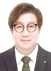 신율 명지대 정치외교학과 교수. 본인 제공