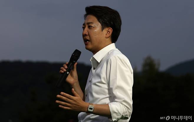 이준석 개혁신당 대선 후보가 2일 대구 수성구 수성못 상화동산에서 열린 집중유세에서 지지를 호소하고 있다. 2025.06.02.  /사진=이무열