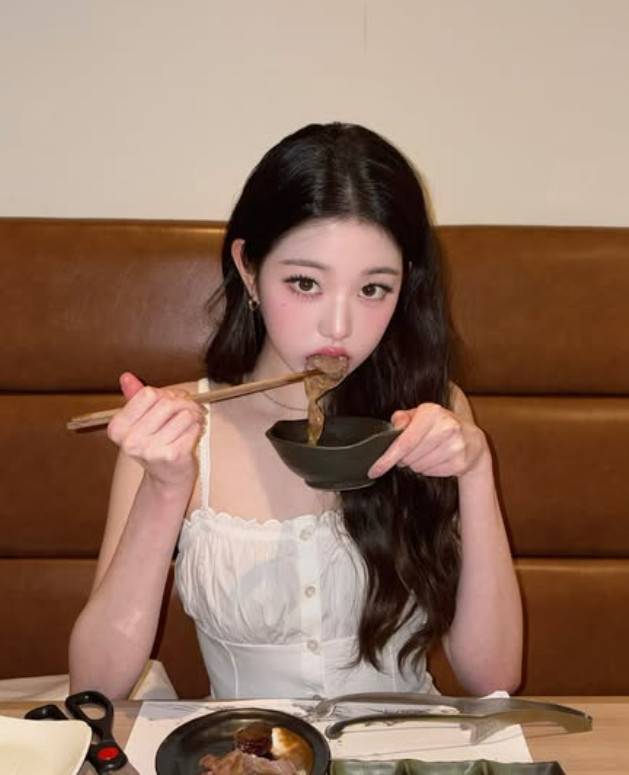 장원영 소셜미디어