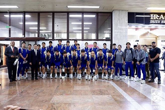 [서울=뉴시스]홍명보호 결전지 이라크 입성. (사진=대한축구협회 제공)