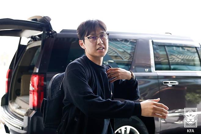 3일 이라크 현지에 도착해 대한민국 축구대표팀에 합류한 이강인. /사진=대한축구협회 제공