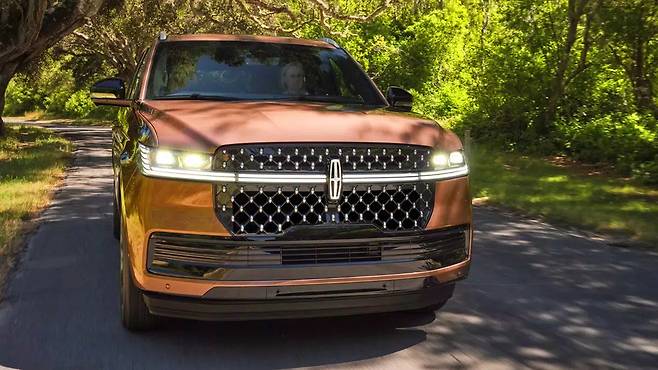 링컨 신형 네비게이터