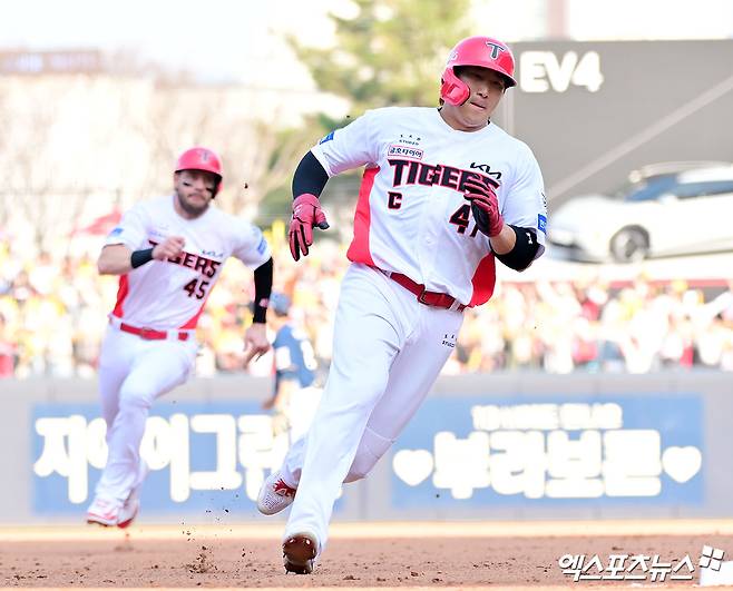 KIA 타이거즈 외야수 나성범이 정규시즌 경기에 출전해 주루하고 있다. 엑스포츠뉴스 DB