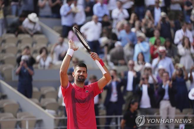 8강 진출 후 기뻐하는 조코비치 [AP=연합뉴스]