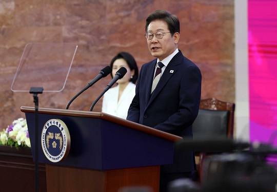 이재명 제21대 대통령이 4일 오전 서울 여의도 국회 로텐더 홀에서 열린 취임식에서 취임사를 하고 있다. 사진=뉴시스