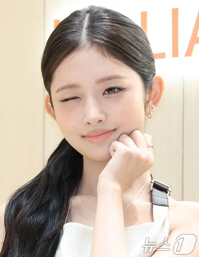 아이브 레이가 사랑스러운 매력을 발산했다. ⓒ News1 권현진 기자