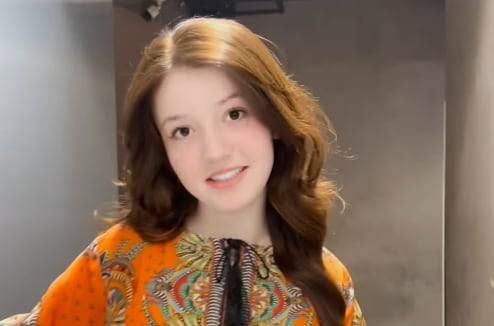 스토커의 총에 맞아 숨지 파키스탄 10대 유명 인플루언서 사나 유사프./인스타그램