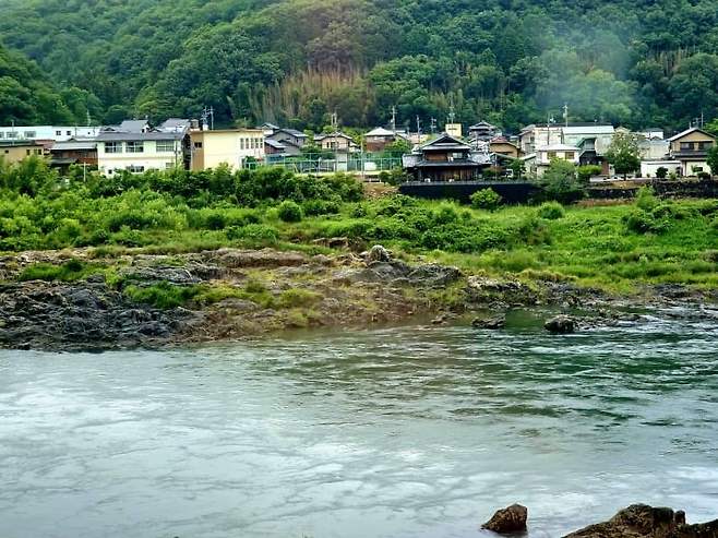 7fed8273b5876bf751ee85e744847d73bc0d8436c3cf686f300568cf7d39b641