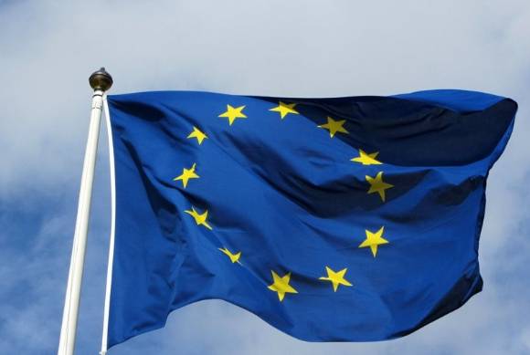 유럽연합(EU) 인사들이 이 대통령의 당선을 축하했다. 사진은 EU 깃발. [사진=연합뉴스]