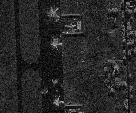 미국 위성기업 카펠라 스페이스가 2일(현지시간) 합성개구레이더(SAR·Synthetic Aperture Radar) 위성으로 촬영한 러시아 이르쿠츠크주 벨라야 공군기지. 러시아군 전략폭격기의 잔해로 보이는 물체가 널려 있다. 로이터연합뉴스