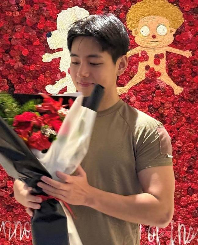 방탄소년단 뷔 전역 기념 글로벌 팬 서포트→기부..전 세계 축하 물결