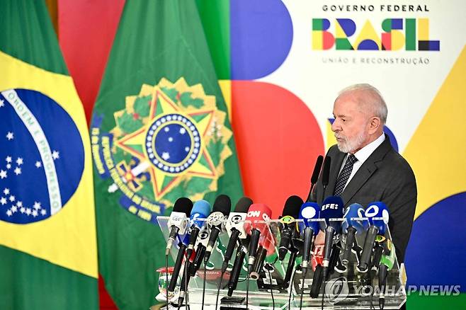 3일(현지시간) 기자회견하는 루이스 이나시우 룰라 다시우바 브라질 대통령 [브라질리아 AFP=연합뉴스. 재판매 및 DB 금지]