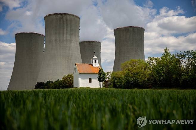 두코바니 원전 [EPA 연합뉴스 자료사진. 재판매 및 DB 금지]