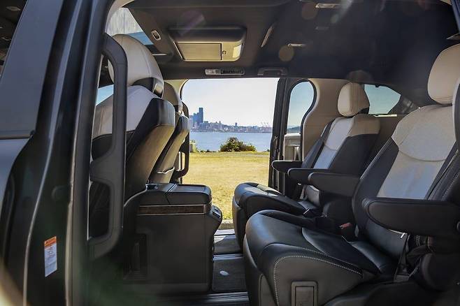 토요타 시에나 하이브리드