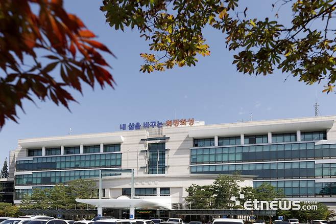 화성시청 전경.