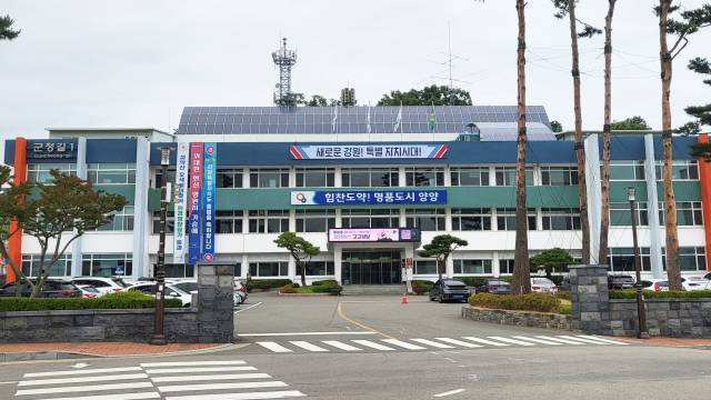 ▲양양군이 취업 취약계층 등 군민에게 일자리를 제공하기 위해 오는 9일부터 13일까지 ‘2025년 하반기 지역공동체 일자리 사업’ 참여자 40명을 모집한다. ⓒ양양군
