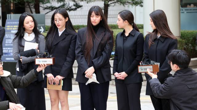 그룹 뉴진스(왼쪽부터 하니, 민지, 혜인, 해린, 다니엘). 뉴스1