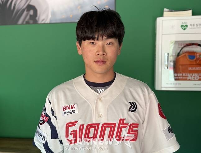 롯데 박찬형이 스타뉴스와 인터뷰를 하고 있다. /사진=양정웅 기자