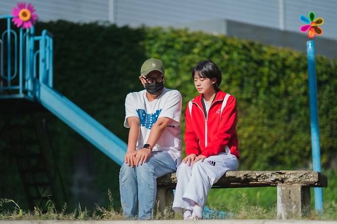 영화 '하이파이브' 비하인드 스틸. 사진 제공=NEW