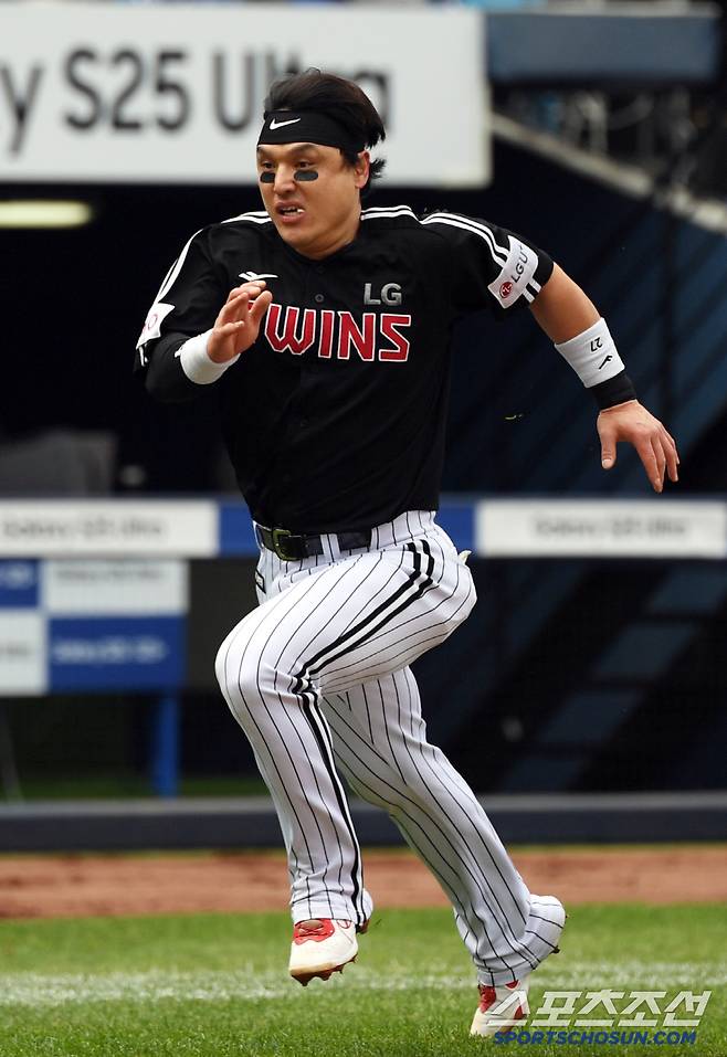 11일 대구 라이온즈파크에서 열린 삼성 라이온즈와 LG 트윈스의 경기. LG 박동원이 홈을 향해 달리고 있다. 대구=박재만 기자 pjm@sportschosun.com/2025.05.11/