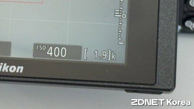 256GB 제품은 4천500만 화소 사진을 최고 품질로 1천900장 이상 기록할 수 있다. (사진=지디넷코리아)