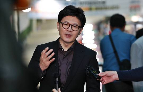 국민의힘 제21대 대선 경선 후보일 당시의 한동훈 전 당대표.<페이스북 한동훈official 페이지 사진 갈무리>