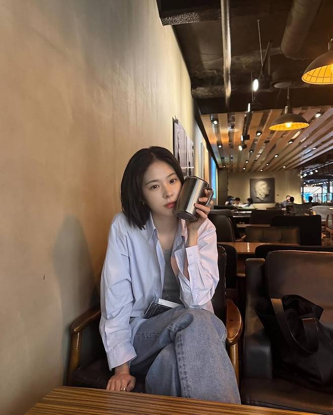 모두 행운이 넘치는 5월이 되주세요 !🫧☔️🫟🍀🫧 (1)_20250606_104109_959.jpg 매력적인 페이스의 배우 서은수