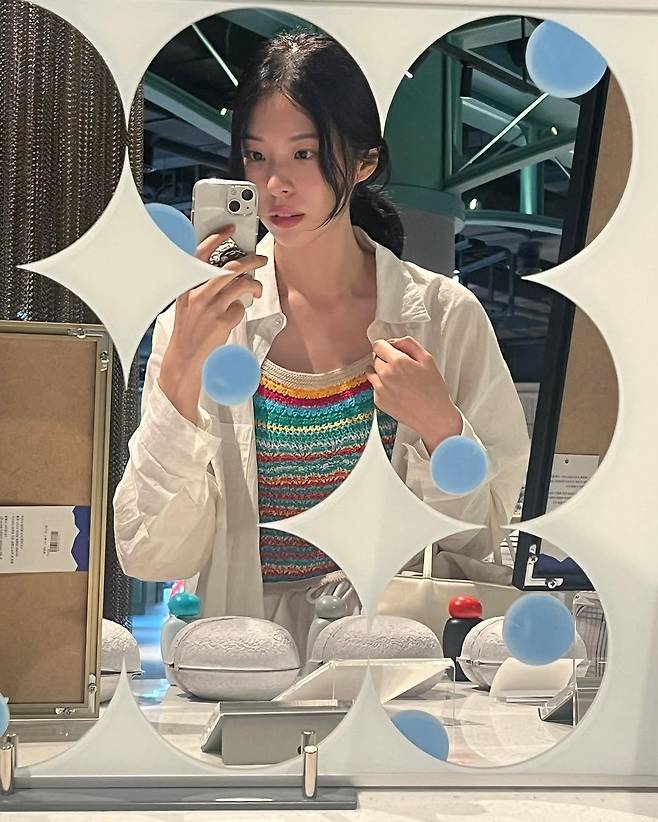 732305e87ee8510bd4e50a44fe6d21db5a76b1ba_20250606_104110_050.jpg 매력적인 페이스의 배우 서은수