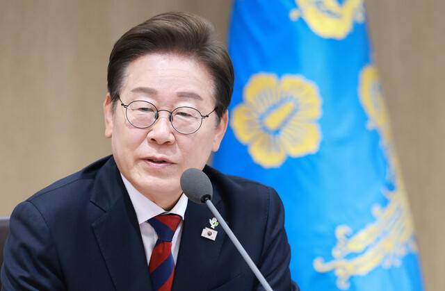 이재명 대통령이 지난 5일 서울 용산 대통령실 청사에서 열린 국무회의에서 발언하고 있다. 대통령실통신사진기자단